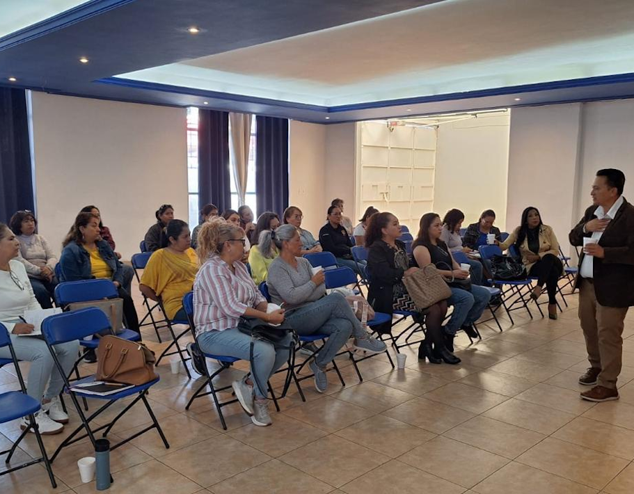 Reconoce SNTSA Sección 78 la labor del personal femenino del Hospital de la Mujer